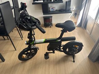 Bicicleta Eléctrica Plegable Negra