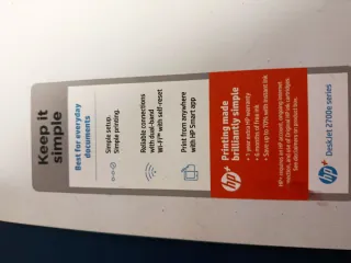 Impresora HP Deskjet 2700e