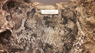 Blusa semitransparente estampado serpiente T.48