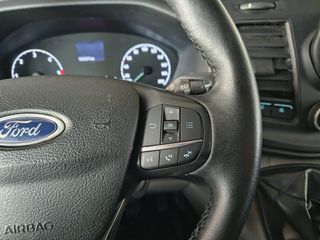 Ford Transit Custom Kombi 9 2.0 TDCI 77kW 320