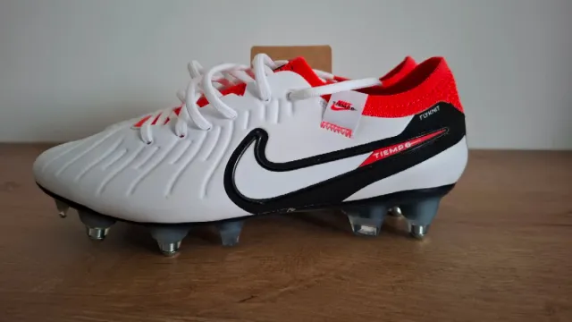 Botas de fútbol Nike Tiempo