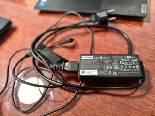 Lenovo V14 G4 (i5) Averiado