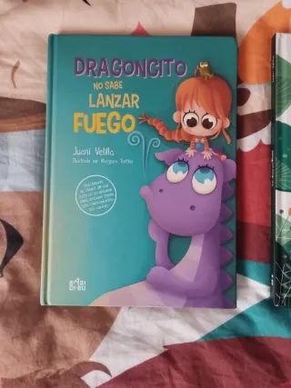 Libro infantil Dragoncito no sabe lanzar fuego