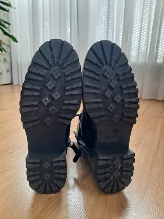 Botas militares negras Massimo Dutti