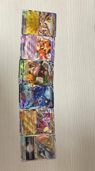 Cartas Pokémon EX, VMAX, V ASTRO