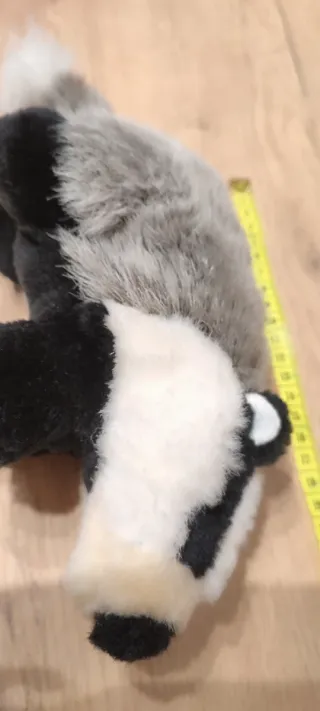 Tejón peluche suave