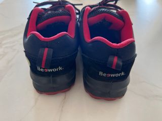 Zapatillas seguridad negras y rojas T37