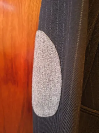 Chaqueta Spirit Talla M Negra con Detalles Grises