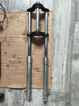 Horquilla Derbi Variant