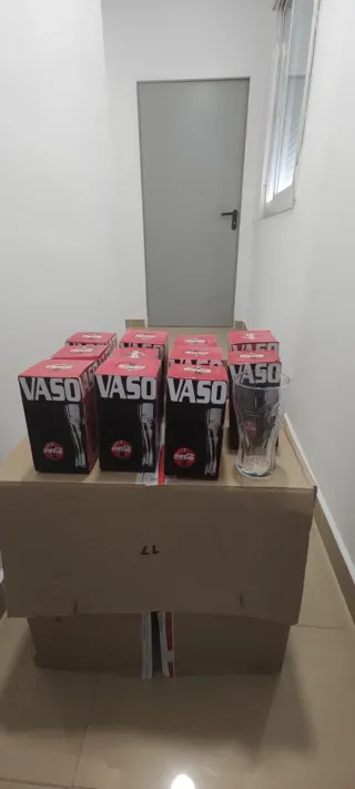 12 Vasos Coca-Cola