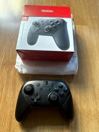 Mando Pro Nintendo Switch Negro