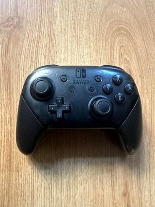Mando Pro Nintendo Switch Negro