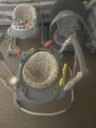 Silla de bebé, saltador y andador