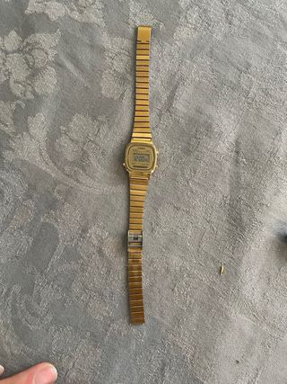 Reloj Casio LA670WE Dorado Mujer