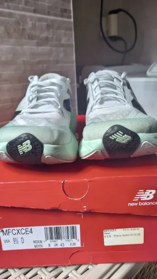 Zapatillas New Balance Rebel v4