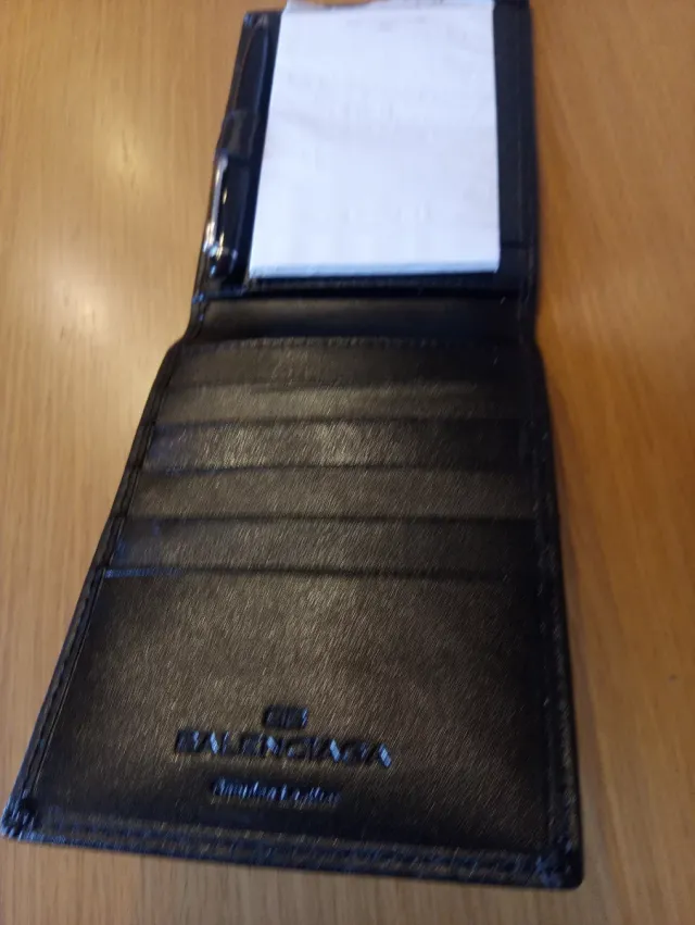 Tarjetero + block de notas y bolígrafo de Balencia