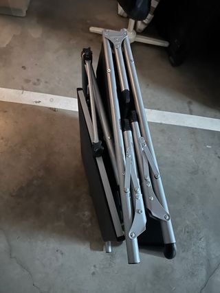 Tumbona de playa negra