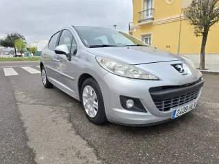 Peugeot 207 2012