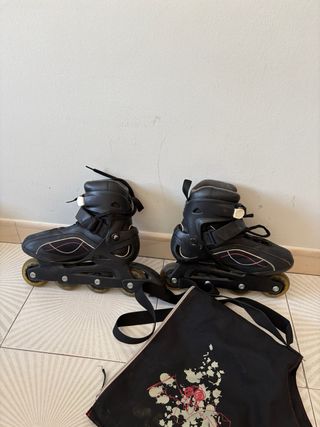 Patines Oxelo Talla 39/40 Tienen algún rascazo
