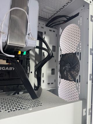 PC Gaming AMD 7600X RTX 4060 32GB DDR5 WiFi Nuevo