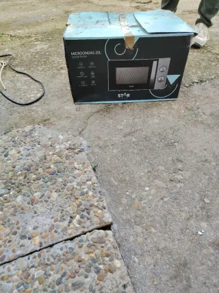 Microondas 20L Star Home Plata