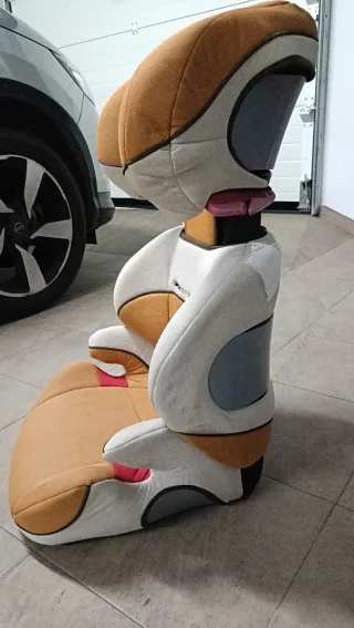 Silla de coche infantil Cybex Solution