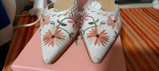 Mules de Piel Bordados Vintage