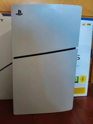 Consola PS5 Slim 1TB