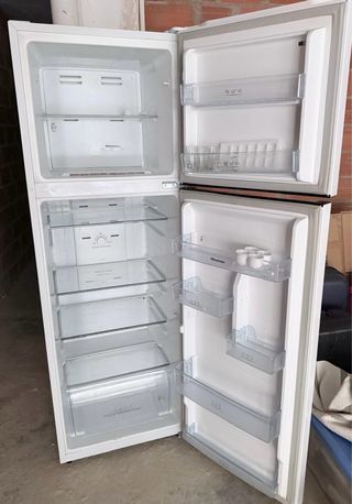 Nevera Hisense blanca