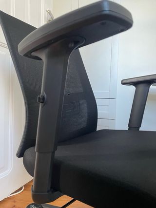 Escritorio ajustable Silla incluida