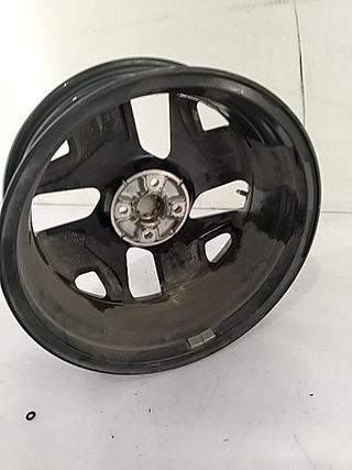LLANTA HYUNDAI BAYON 771689