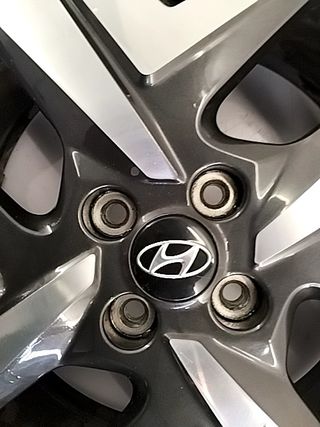 LLANTA HYUNDAI BAYON 771690