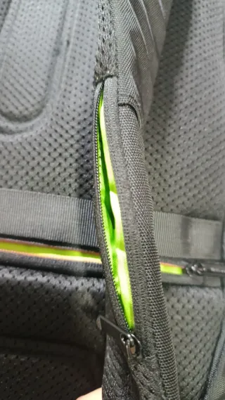 Mochila antirrobo XD DESIGN Negra