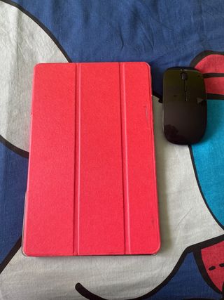 Tablet Goodtel  g2 con teclado y ratón