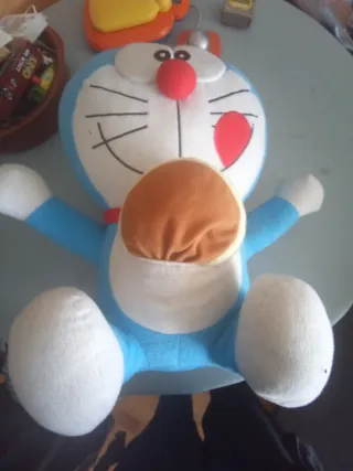 Peluche Doraemon