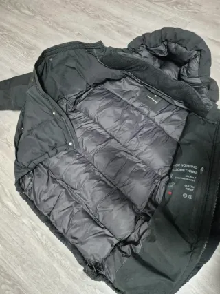 Abrigo Hoodrich Negro