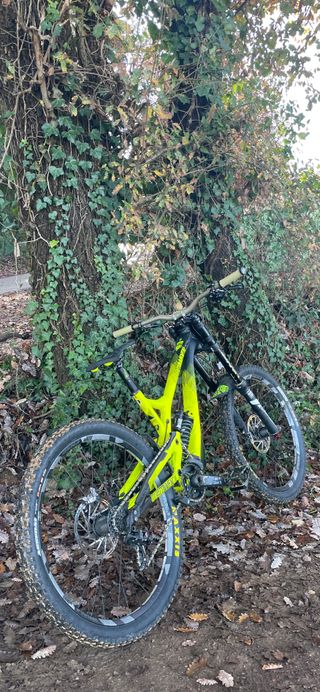 Bici descenso Commencal Supreme DH V4 World Cup