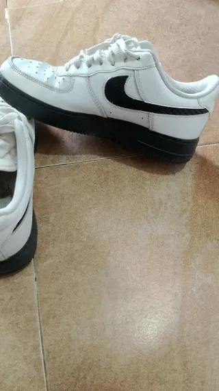 Zapatillas Nike Air Force 1 Blancas Negras