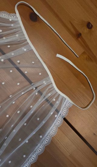 Manteleta y pico blanco con encaje adulta