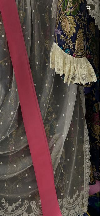 Manteleta y pico blanco con encaje adulta