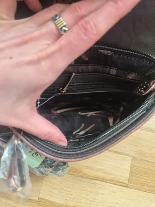 Bolso Anekke mano y bandolera