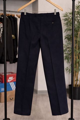 Burberry Pantalón de vestir negro con pinzas 44