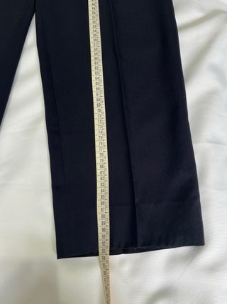 Burberry Pantalón de vestir negro con pinzas 44
