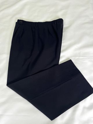 Burberry Pantalón de vestir negro con pinzas 44