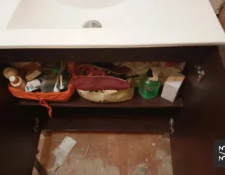 Mueble de baño con lavabo