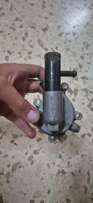 Bomba de agua Hyosung GT650 R