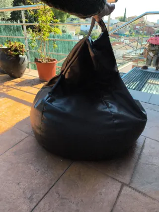 Puf marrón chocolate polipiel