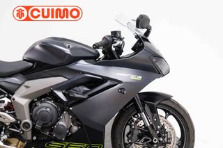 TRIUMPH DAYTONA 660