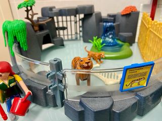 Playmobil Zoo con figuras y animales