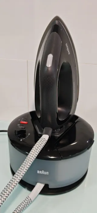 Centro de Planchado Braun CareStyle Compacto